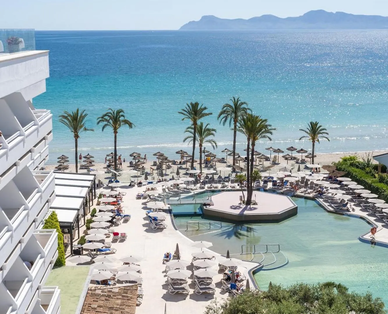 Cerca del Museo de Pollentia: 15 Hoteles de Playa Comparados